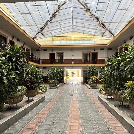Hotel Las Fuentes Lagos de Moreno Bagian luar foto