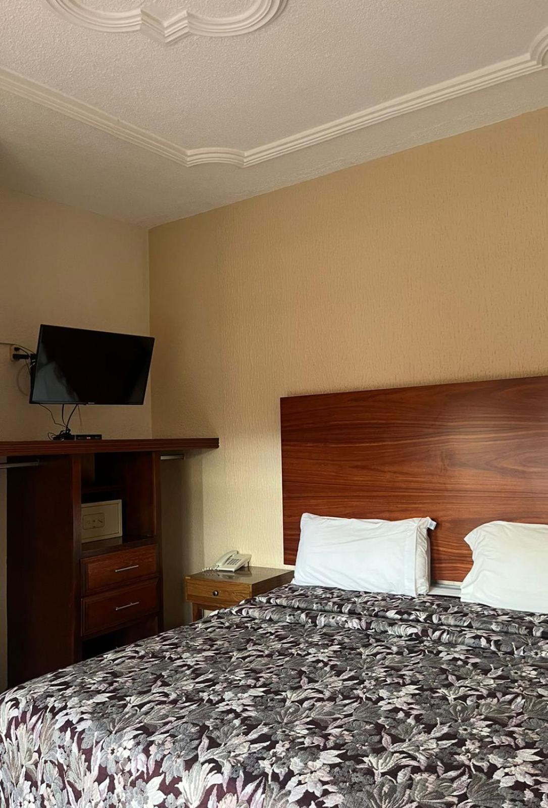 Hotel Las Fuentes Lagos de Moreno Bagian luar foto